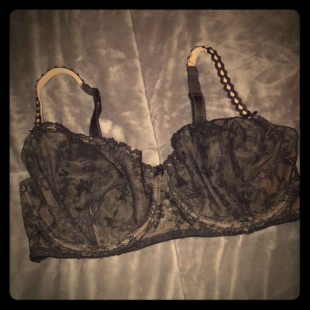 Frederick's of Hollywood 36F unlined lace bra